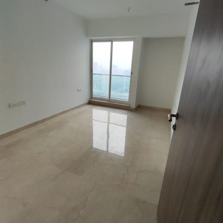 Room, sheth-avalon-phase-2 4 Bedroom 1910 Sq.Ft. Apartment In Laxmi Nagar Thane 9728907