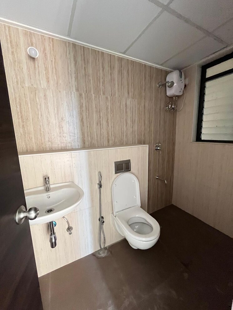 Bathroom, lodha-palava-downtown 1 Bedroom 467 Sq.Ft. Apartment In Dombivli East Thane 9728916