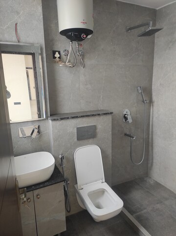 Attached Bathroom in 3.5 BHK Builder Floor at Sector 52 – for Rent