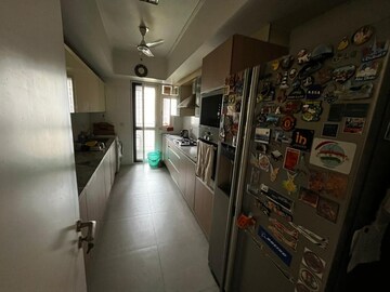 Kitchen in 3 BHK Apartment at DLF Park Place, Sector 54 – for Rent