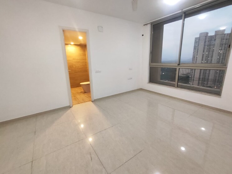 Room, hiranandani-eagleridge-wing-a 2.5 Bedroom 925 Sq.Ft. Apartment In Thane West Thane 9728991