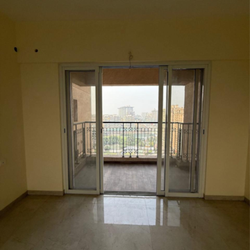 Room in 3 BHK Apartment at K Raheja Reserve, Mohammadwadi – for Rent