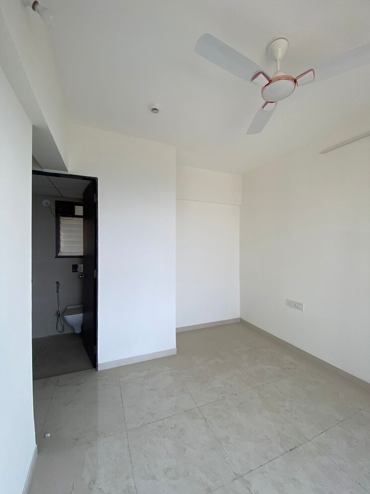 Room, runwal-my-city 1.5 Bedroom 579 Sq.Ft. Apartment In Dombivli East Thane 9729022