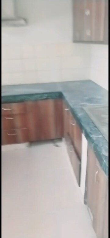 Furnished Amenities in 2 BHK Apartment at Omaxe Heights, Sector 86 – for Rent