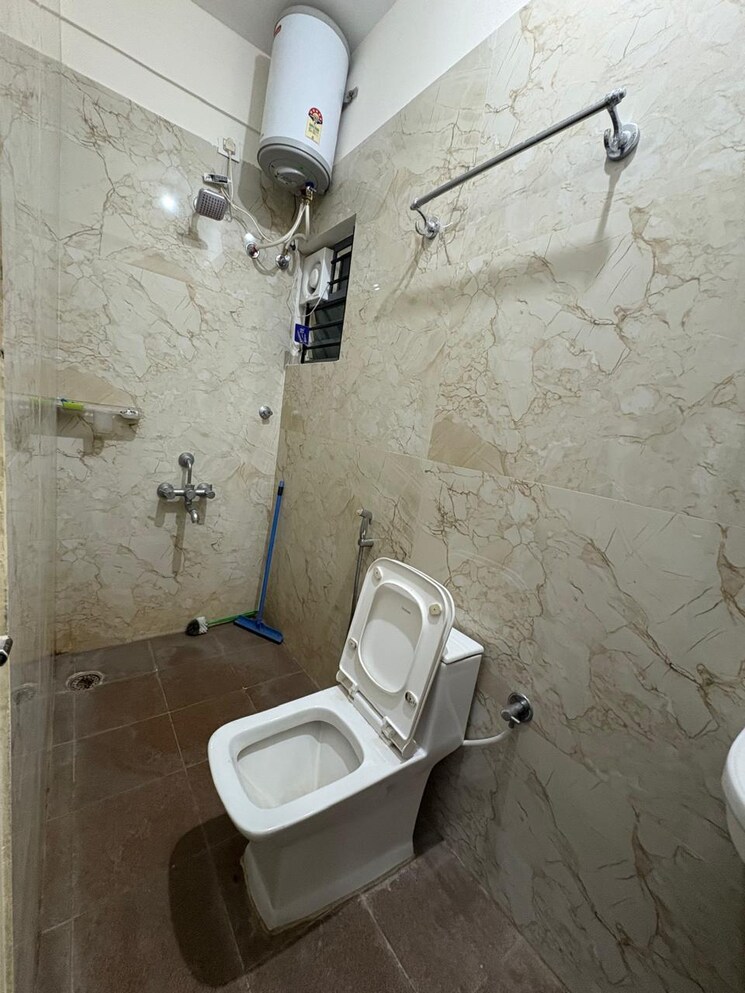 Bathroom, hsr layout 2 Bedroom 865 Sq.Ft. Builder Floor In Hsr Layout Bangalore 9729020