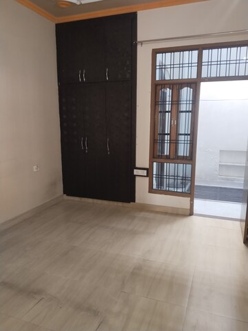 2 BHK Builder Floor For Rent in Gomti Nagar