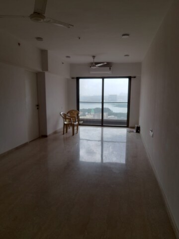 Room in 2 BHK Apartment at Kanakia Silicon Valley, Powai – for Sale