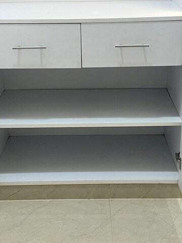 Furnished Amenities in 3 BHK Builder Floor at Sector 57 – for Rent