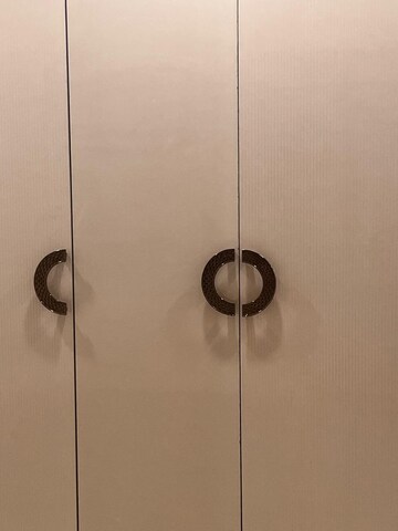 Furnished Amenities in 3 BHK Builder Floor at Sector 57 – for Rent