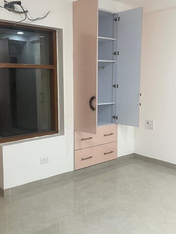 Bathroom in 3 BHK Builder Floor at Sector 57 – for Rent