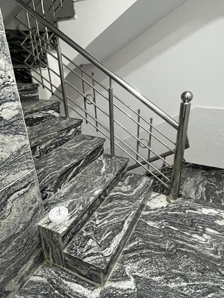 undefined, sector 57 3 Bedroom 260 Sq.Yd. Builder Floor In Sector 57 Gurgaon 9729142