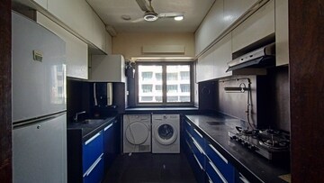 Kitchen in  Pg at Worli – for Rent