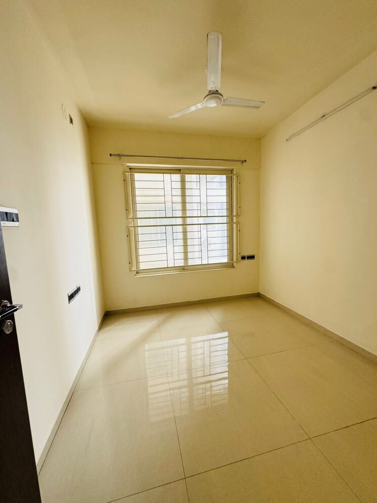 Room, pharande-puneville 2.5 Bedroom 1282 Sq.Ft. Apartment In Punawale Pune 9729229