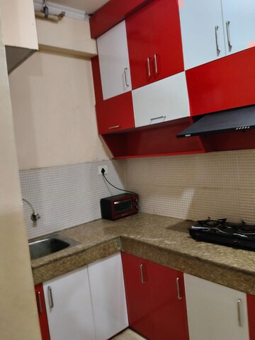 Team Area in 2 BHK Builder Floor at Lucky The Palm Valley, Sector 1 Greater Noida – for Sale