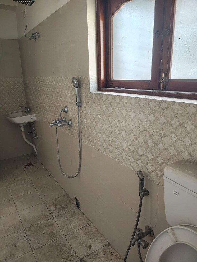 Bathroom, new town 3 Bedroom 1479 Sq.Ft. Apartment In New Town Kolkata 9729240