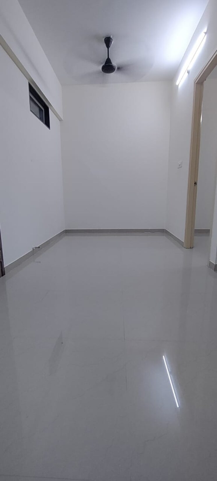 Room, city-view-apartments 1 Bedroom 365 Sq.Ft. Apartment In Lower Parel Mumbai 9729282