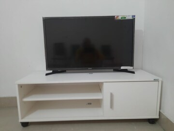 Furnished Amenities in 3 BHK Apartment at ROF Amaltas, Sector 92 – for Rent