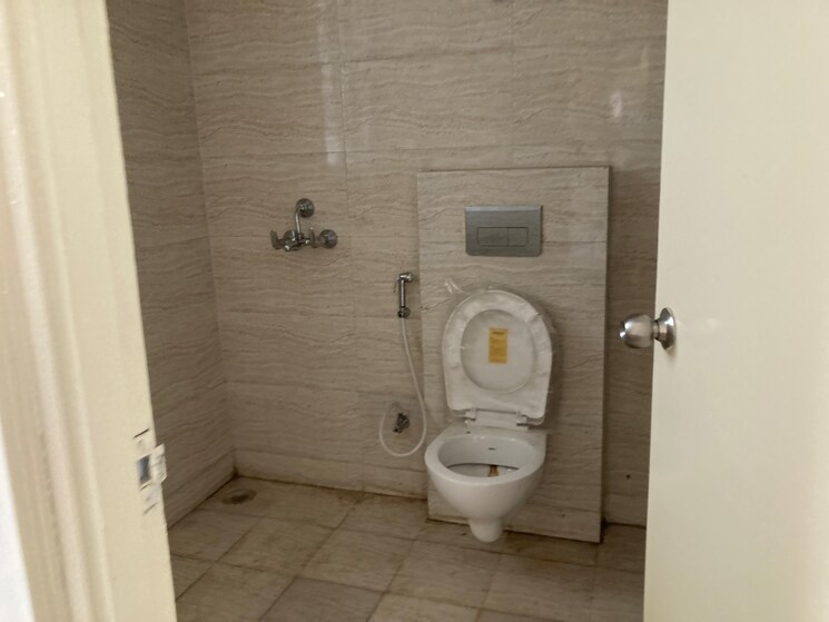 Bathroom, sector 150 3 Bedroom 1860 Sq.Ft. Apartment In Sector 150 Noida 9729304