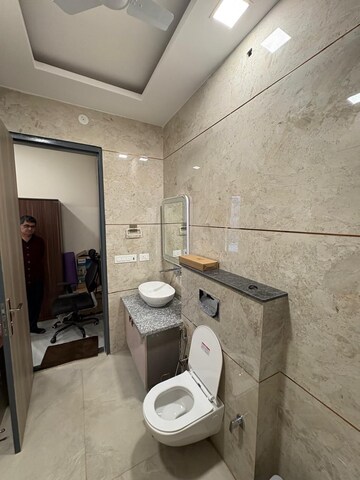 Master Bedroom in Studio Builder Floor at Sector 31 – for Rent