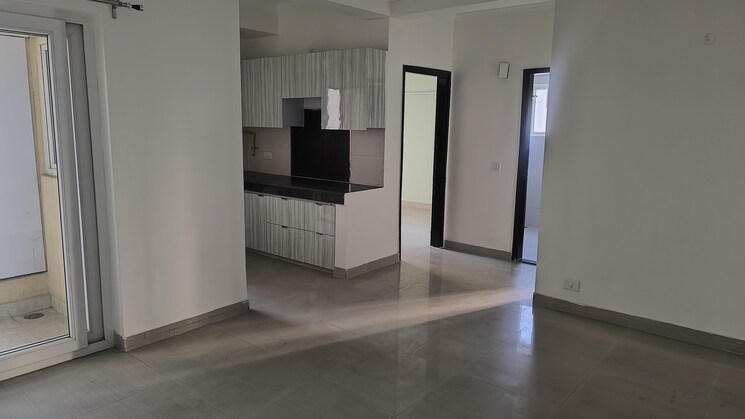 Room, paramount-floraville 2 Bedroom 1045 Sq.Ft. Apartment In Sector 137 Noida 9729346