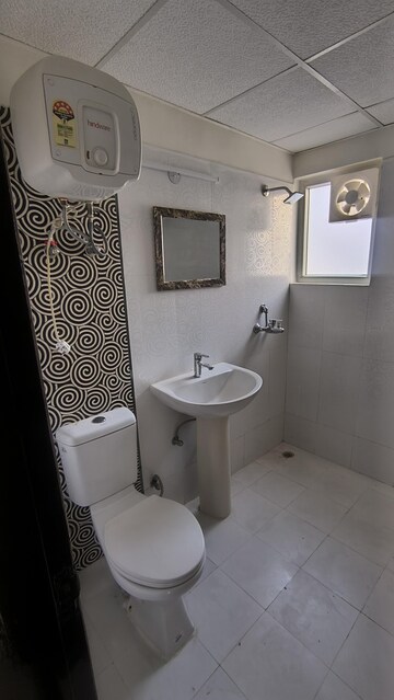Bathroom in 2 BHK Apartment at Paramount Floraville, Sector 137 – for Rent