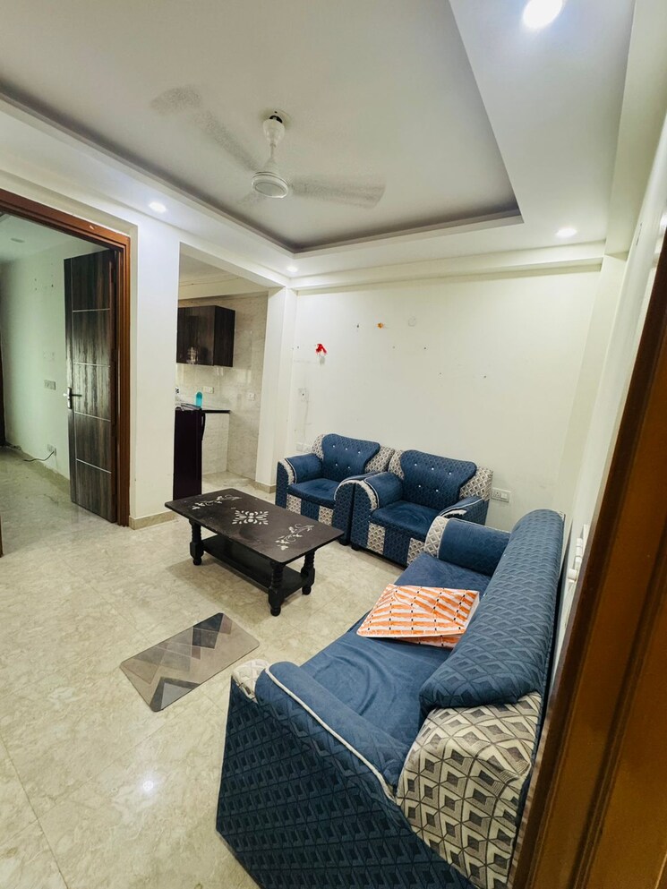 Cover Image, ardee-mall 2 Bedroom 1150 Sq.Ft. Builder Floor In Sector 52 Gurgaon 9729413