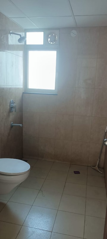Bathroom in 2 BHK Apartment at Maple Heights, Sector 43 – for Rent