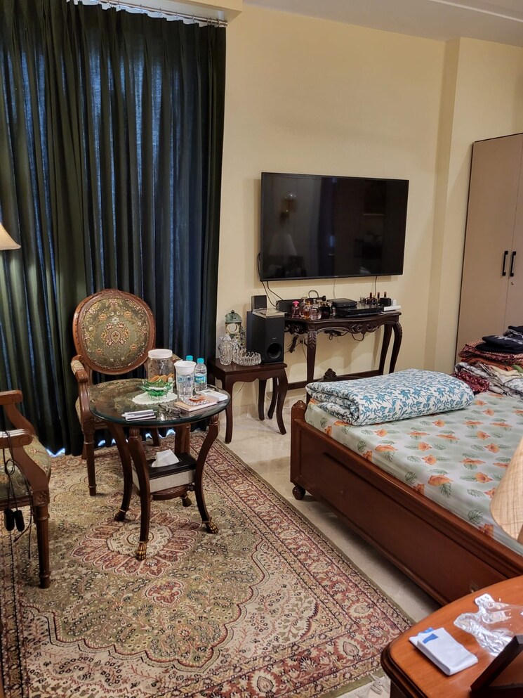 Bedroom, green-wood-city 3 Bedroom 300 Sq.Ft. Builder Floor In Sector 45 Gurgaon 9729425