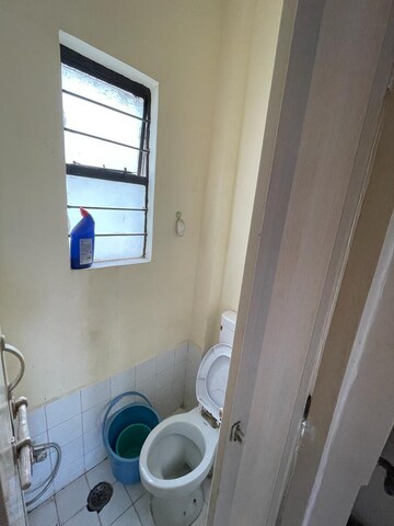 Bathroom in 1 BHK Apartment at Kothrud – for Rent