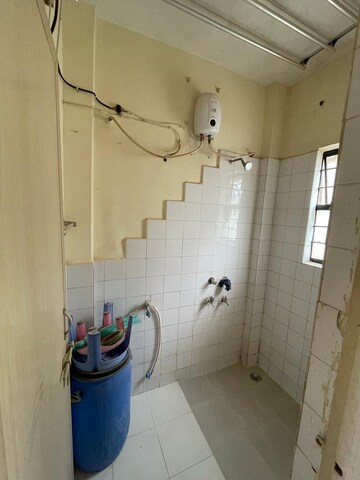Bathroom in 1 BHK Apartment at Kothrud – for Rent