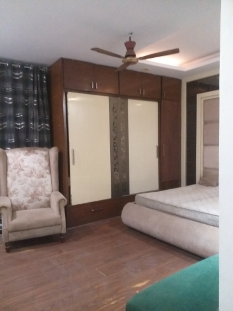Master Bedroom, east patel nagar 3 Bedroom 1780 Sq.Ft. Builder Floor In East Patel Nagar Delhi 9729489