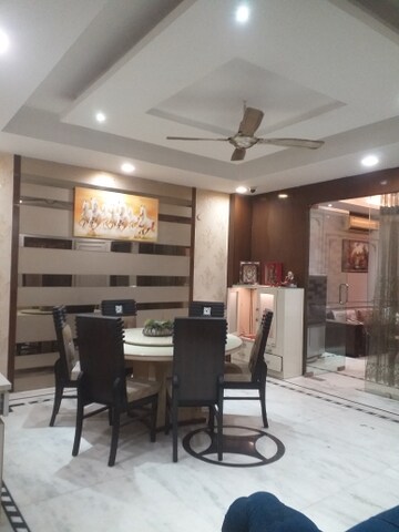 3 BHK Builder Floor For Rent in East Patel Nagar