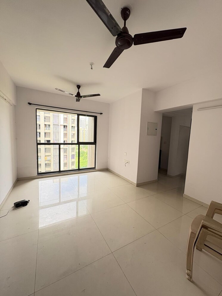 Living Room, lodha-palava-florea-a-to-d 2 Bedroom 553 Sq.Ft. Apartment In Taloja Bypass Road Thane 9729513