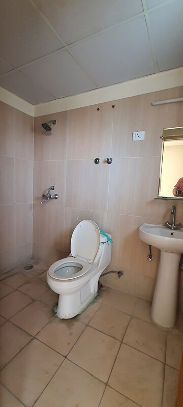 Bathroom in 4 BHK Apartment at JKG Palm Resort, Raj Nagar Extension – for Sale