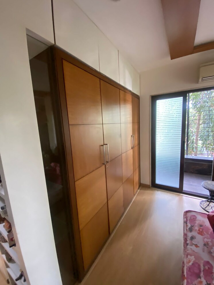 Room, yash-apartments-model-colony 3 Bedroom 1700 Sq.Ft. Apartment In Model Colony Pune 9729534