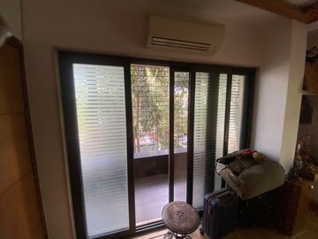 Room in 3 BHK Apartment at Yash Apartments Model Colony, Model Colony – for Rent