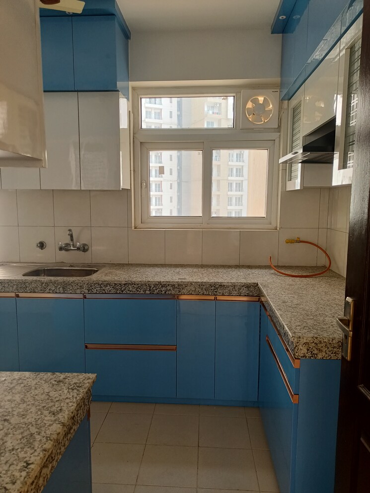 Kitchen, the-3c-lotus-panache 4 Bedroom 2800 Sq.Ft. Apartment In Sector 110 Noida 9729540