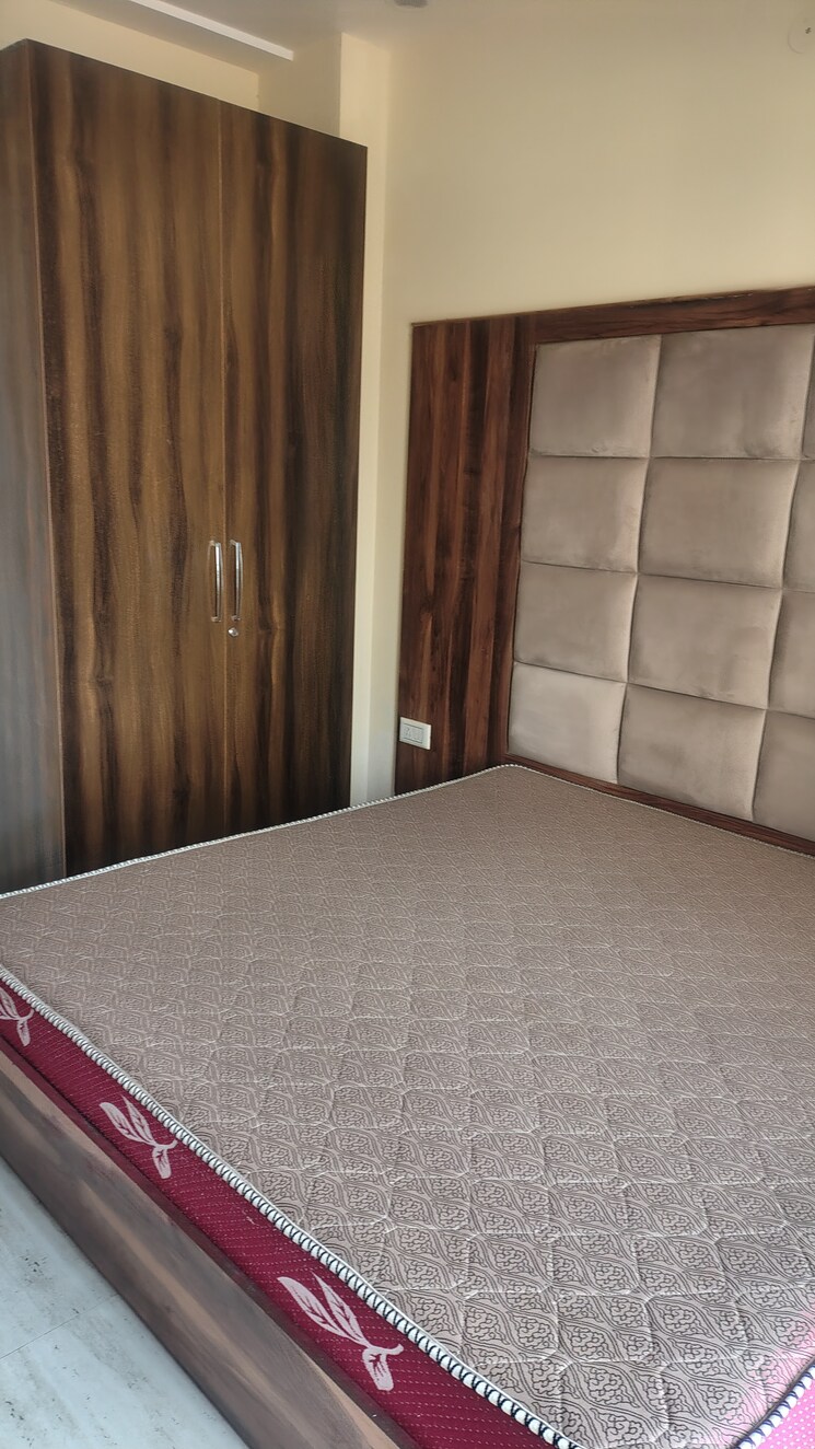 undefined, surendra-avenue-69 2 Bedroom 900 Sq.Ft. Apartment In Sector 69 Gurgaon 9729656