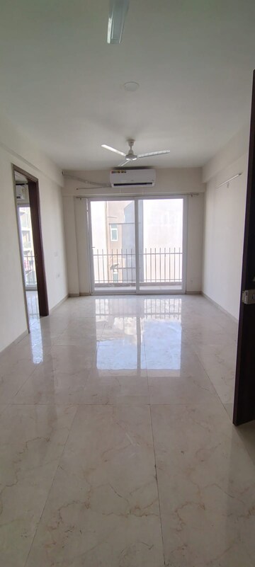 Room in 2 BHK Builder Floor at Smart World Gems, Sector 89 – for Sale