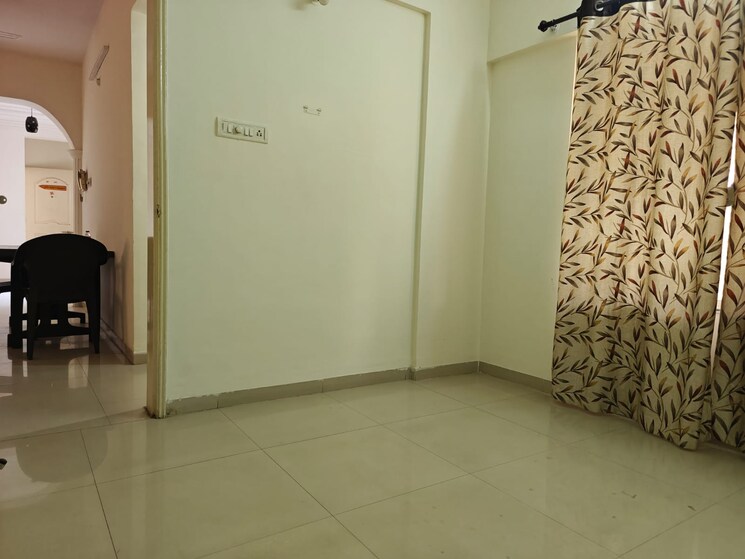Room, pimple saudagar 2.5 Bedroom 1300 Sq.Ft. Apartment In Pimple Saudagar Pune 9729672