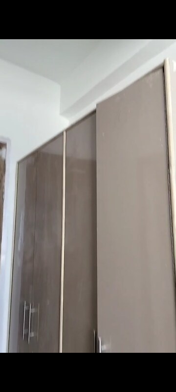 Furnished Amenities in 1 RK Apartment at Sunlight Apartments Sector 44, Sector 44 – for Rent