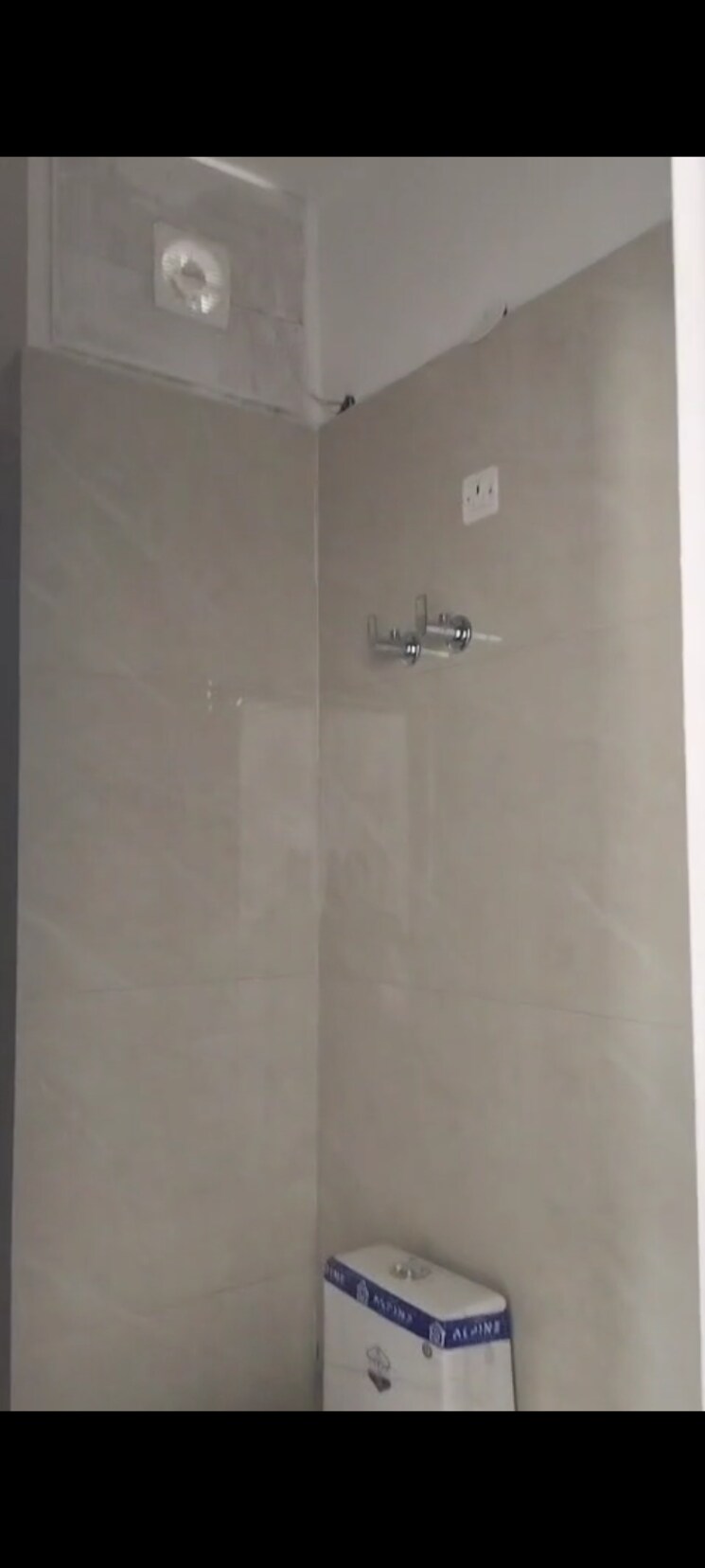 Room, sunlight-apartments-sector-44 1 RK 800 Sq.Ft. Apartment In Sector 44 Noida 9729732