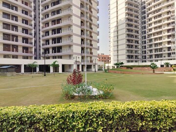 3 BHK Apartment – Exterior View View at Pareena Express Heights, Sector 99 - for Rent