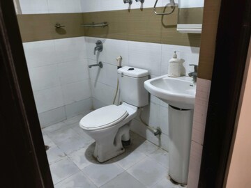 Bathroom in 2 BHK Apartment at Supertech Ecociti, Sector 137 – for Rent