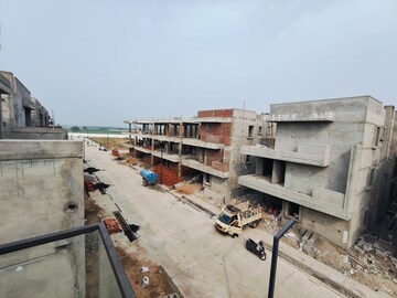 4 BHK Villa – Exterior View View at Lam - for Sale