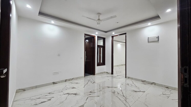 Room, saket 2 Bedroom 950 Sq.Ft. Apartment In Saket Delhi 9729867
