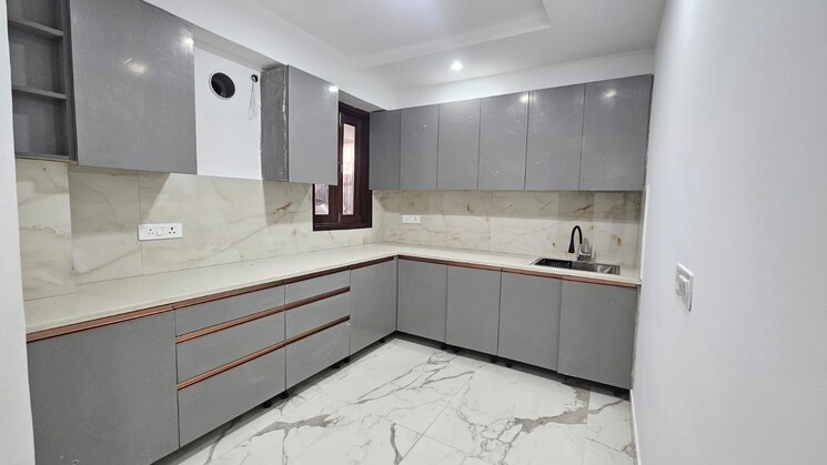 Kitchen, saket 2 Bedroom 950 Sq.Ft. Apartment In Saket Delhi 9729867