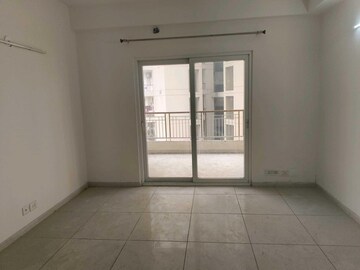 3 BHK Apartment For Rent in Gulshan Vivante, Sector 137