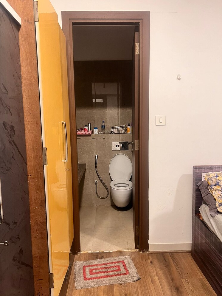 Bathroom, sunteck-city-avenue-4 2 Bedroom 805 Sq.Ft. Apartment In Goregaon West Mumbai 9729900