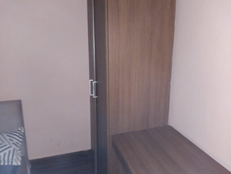 Room, paras-tierea 1 Bedroom 495 Sq.Ft. Apartment In Sector 137 Noida 9729941